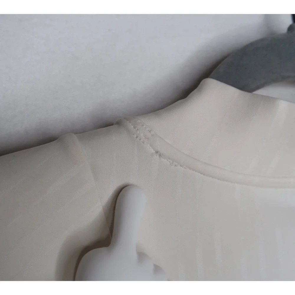 Bad Birdie Cropped Mock Neck Golf Pullover Cream Long Sleeve‎ Women's XL Top